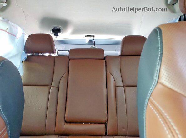 4S4BTAPC3M3109803 2021 SUBARU OUTBACK Gray Vista de los asientos traseros