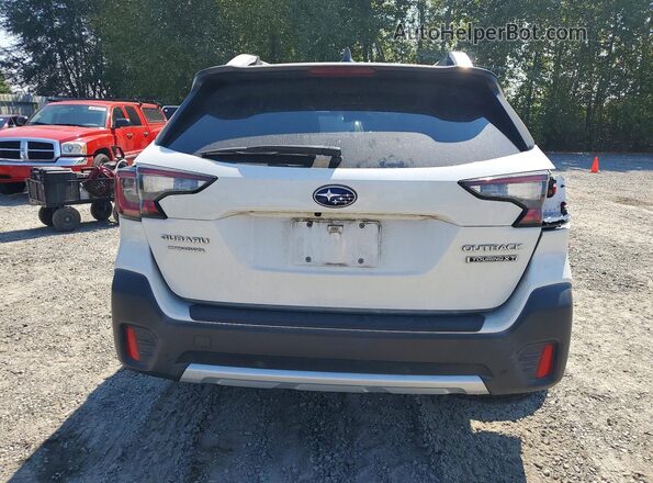 4S4BTGPD8L3112366 2020 SUBARU OUTBACK White Rear view