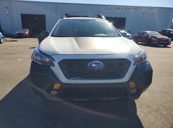 4S4BTGUD8R3131884 2024 SUBARU OUTBACK White Вид спереду