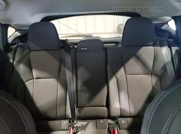 4S4GUHD6XT3765215 2026 SUBARU CROSSTREK Silver Вид задніх сидінь