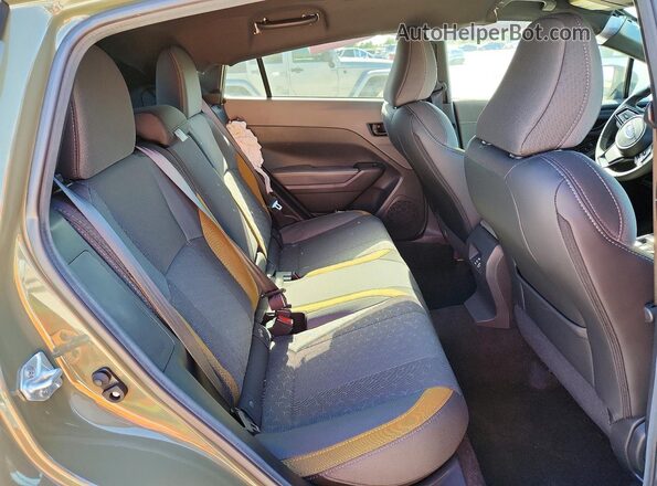 4S4GUHF6XT3760495 2026 SUBARU CROSSTREK Green Սալոնի հետևի տեսք