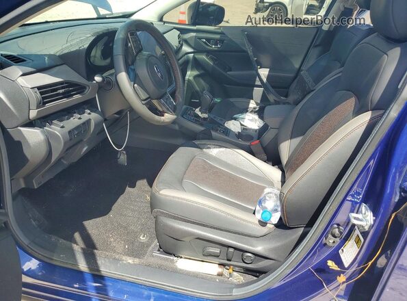 4S4GUHM68S3738755 2025 SUBARU CROSSTREK Blue წინა სალონის ხედი