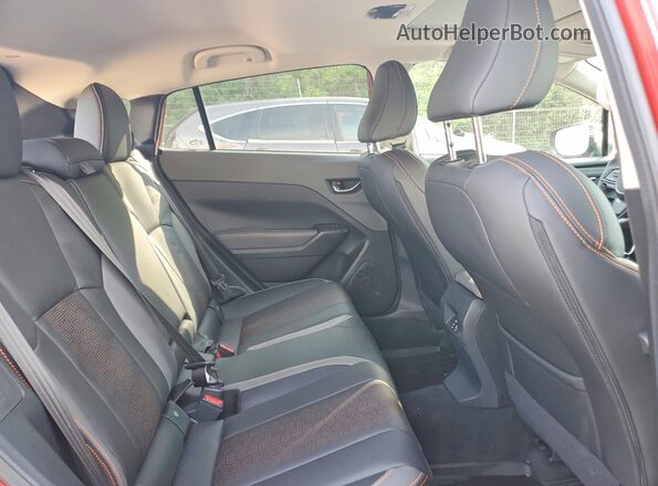4S4GUHM69T3762399 2026 SUBARU CROSSTREK Red Հետևի նստատեղերի տեսք