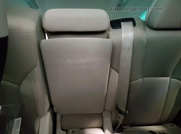 4S4WMACD6N3446450 2022 SUBARU ASCENT White Vista de los asientos traseros