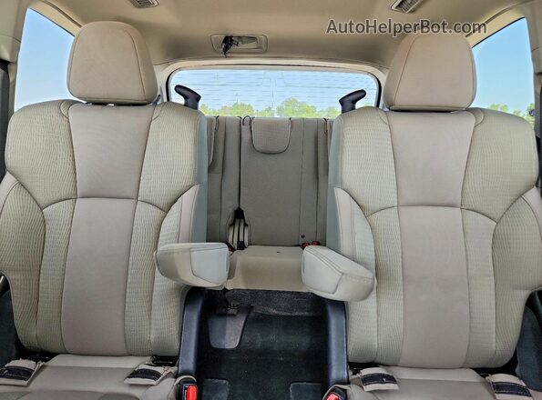 4S4WMADD8S3417140 2025 SUBARU ASCENT White Vista de los asientos traseros