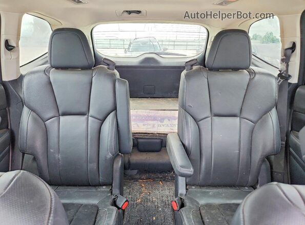4S4WMAPD8K3410734 2019 SUBARU ASCENT Серебряный Вид задних сидений