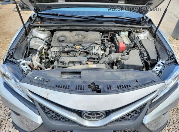 4T1B11HK5KU180228 2019 TOYOTA CAMRY Silver უკანა სალონის ხედი
