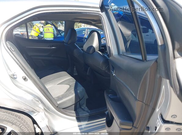4T1B21HK5KU518630 2019 TOYOTA CAMRY HYBRID Silver VIN კოდის სტიკერის ხედი