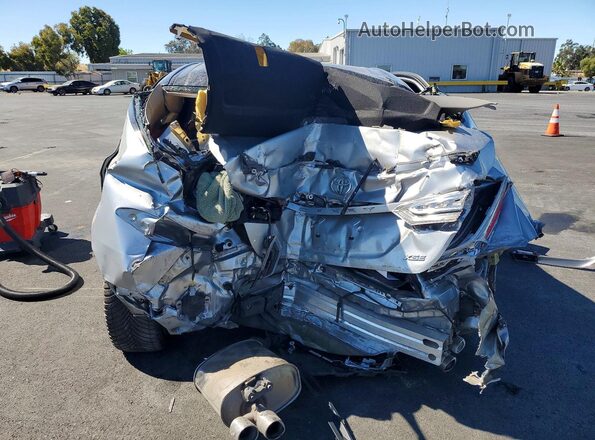 4T1B61HK5KU298149 2019 TOYOTA CAMRY Silver Вид ззаду