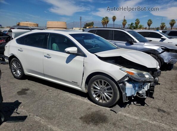 4T1BD1EBXHU059134 2017 TOYOTA AVALON White Front right