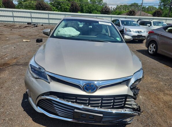 4T1BD1EBXJU062671 2018 TOYOTA AVALON Beige Front view