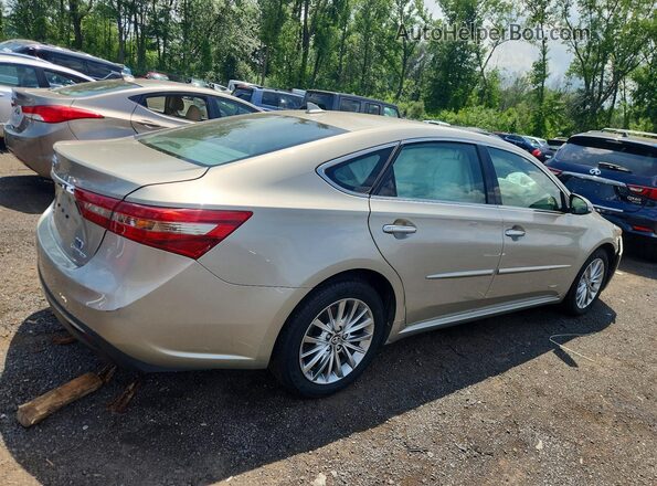 4T1BD1EBXJU062671 2018 TOYOTA AVALON Beige Rear right