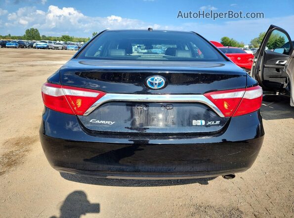 4T1BD1FK3HU213780 2017 TOYOTA CAMRY Black Вид ззаду
