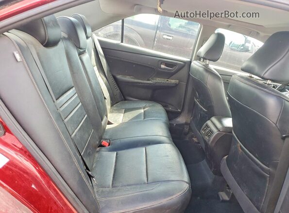 4T1BD1FKXHU201366 2017 TOYOTA CAMRY Red Հետևի նստատեղերի տեսք