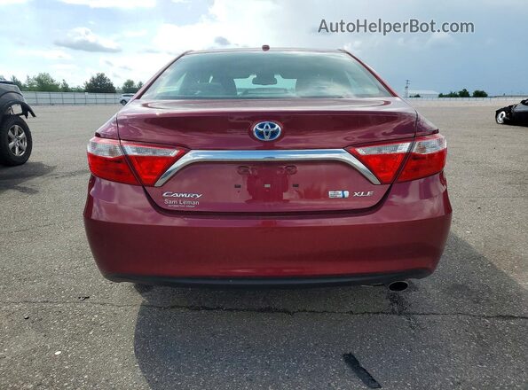 4T1BD1FKXHU201366 2017 TOYOTA CAMRY Red Հետևի տեսք