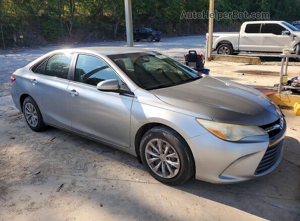 4T1BF1FK0GU163350 2016 TOYOTA CAMRY Silver Delantero derecho