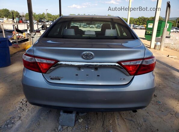 4T1BF1FK0GU163350 2016 TOYOTA CAMRY Silver Vista trasera