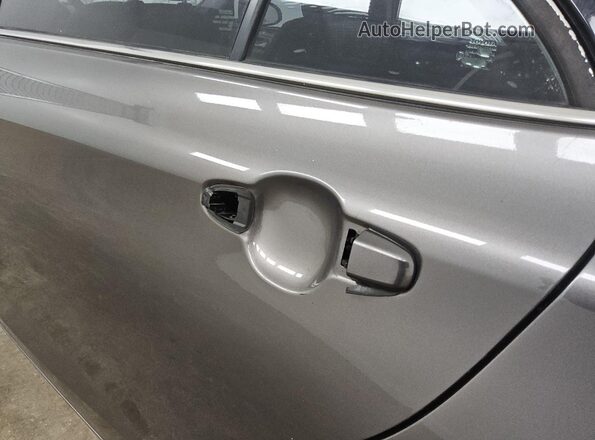 4T1BF1FK1HU686653 2017 TOYOTA CAMRY Серый 