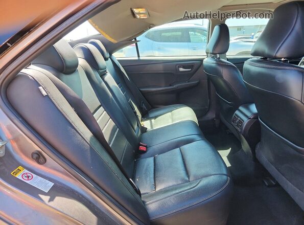 4T1BF1FK2GU609160 2016 TOYOTA CAMRY Gray უკანა სავარძლების ხედი