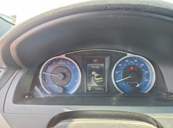 4T1BF1FK2GU609160 2016 TOYOTA CAMRY Gray ხელსაწყოთა პანელის ხედი