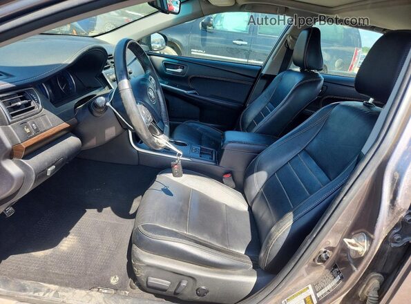 4T1BF1FK2GU609160 2016 TOYOTA CAMRY Gray წინა სალონის ხედი