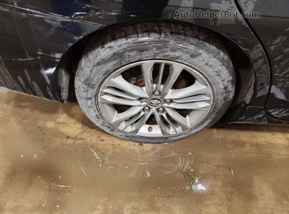 4T1BF1FK2HU393327 2017 TOYOTA CAMRY Черный 