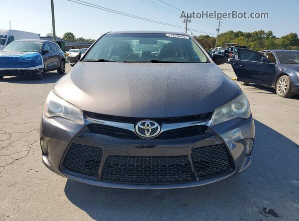 4T1BF1FK6HU314726 2017 TOYOTA CAMRY Серый Вид спереди