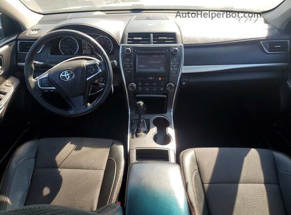 4T1BF1FK6HU314726 2017 TOYOTA CAMRY Серый Вид панели приборов
