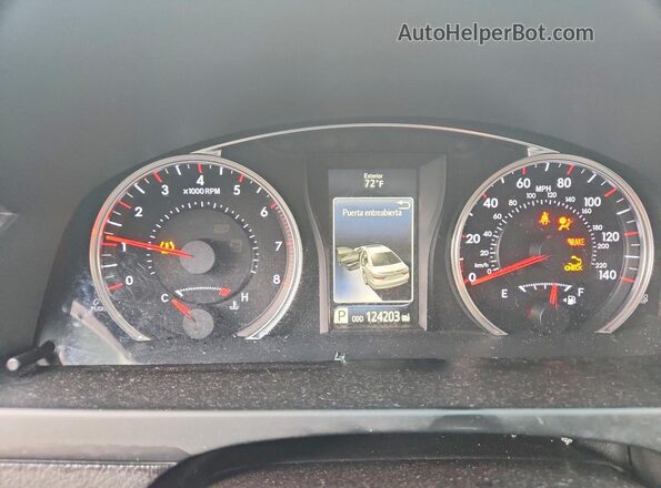 4T1BF1FK7GU183059 2016 TOYOTA CAMRY Черный Вид щитка приборов