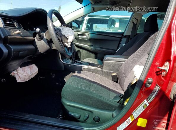 4T1BF1FK9GU598240 2016 TOYOTA CAMRY Красный Вид салона спереди