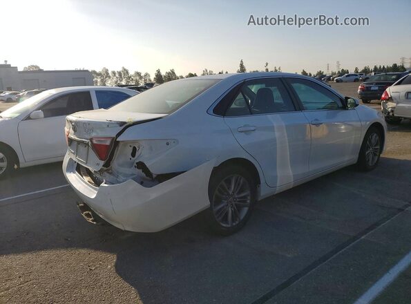 4T1BF1FKXGU164313 2016 TOYOTA CAMRY White Rear right
