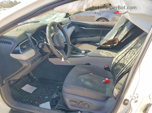 4T1C11AK7LU335684 2020 TOYOTA CAMRY White Սալոնի դիմացի տեսք