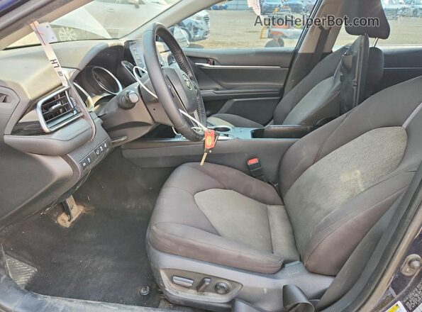 4T1C11BK6MU025686 2021 TOYOTA CAMRY Blue Front interior view