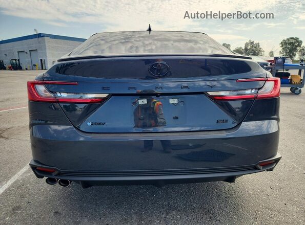 4T1DAACK0SU632697 2025 TOYOTA CAMRY Gray Rear view