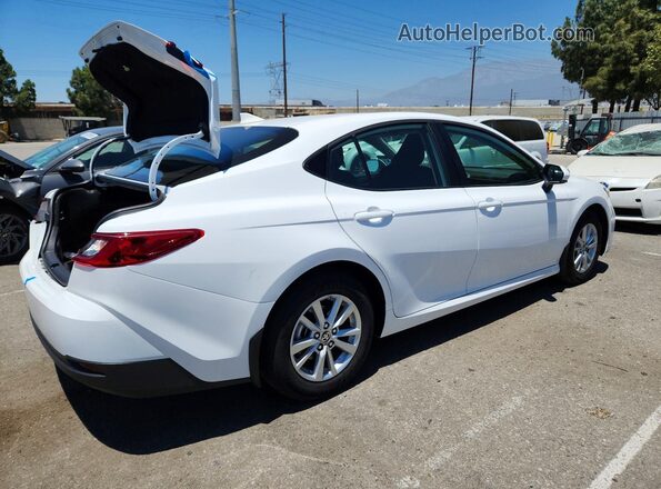 4T1DAACK0TU675079 2026 TOYOTA CAMRY White Rear right
