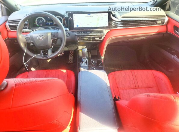 4T1DAACK1SU195373 2025 TOYOTA CAMRY White წინა პანელის ხედი