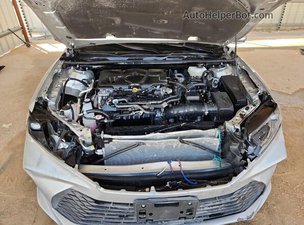 4T1DAACK1SU621286 2025 TOYOTA CAMRY Silver Սալոնի 360 աստիճան տեսք