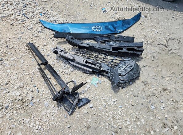 4T1DAACK1TU211041 2026 TOYOTA CAMRY Blue Engine compartment view
