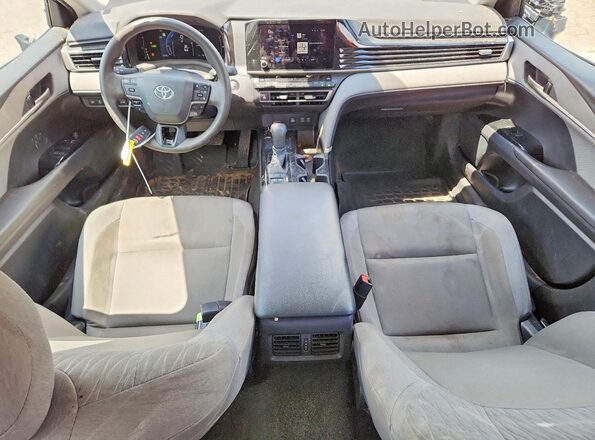 4T1DAACK1TU674541 2026 TOYOTA CAMRY Turquoise წინა პანელის ხედი