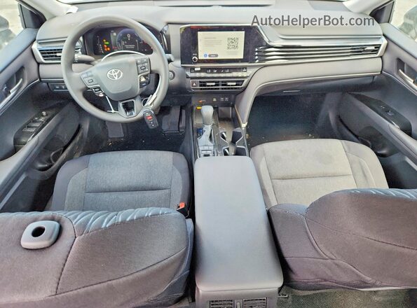 4T1DAACK1TU716772 2026 TOYOTA CAMRY White Вид панелі приладів