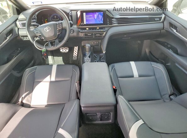 4T1DAACK2SU014264 2025 TOYOTA CAMRY White Вид панелі приладів