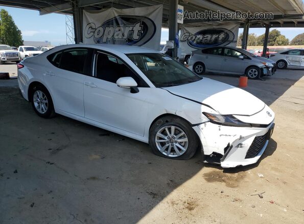 4T1DAACK2SU594051 2025 TOYOTA CAMRY White Սալոնի 360 աստիճան տեսք