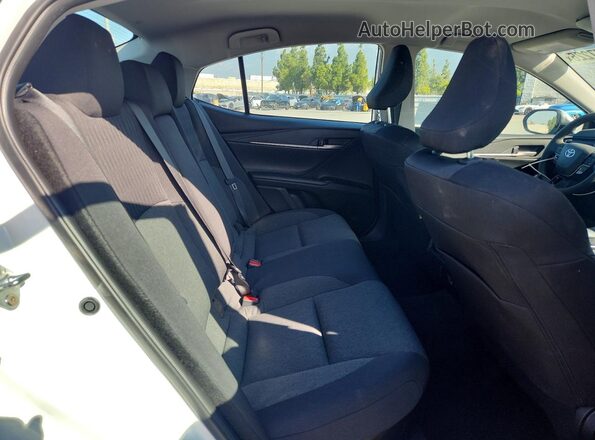 4T1DAACK2TU224736 2026 TOYOTA CAMRY White Вид задніх сидінь