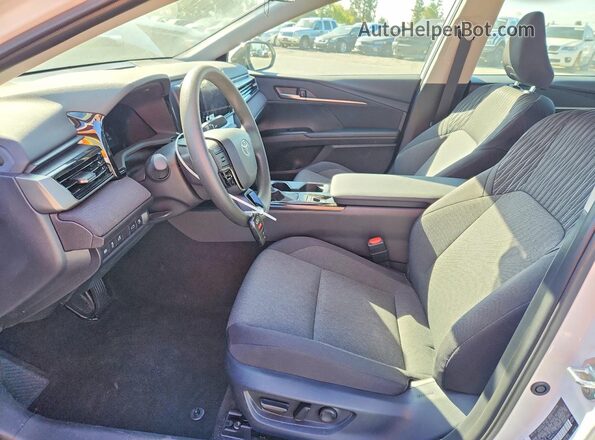 4T1DAACK2TU224736 2026 TOYOTA CAMRY White Вид салону спереду