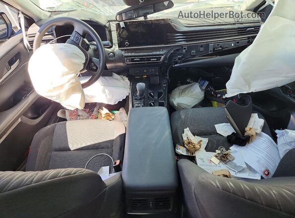 4T1DAACK3SU086056 2025 TOYOTA CAMRY Белый Вид панели приборов