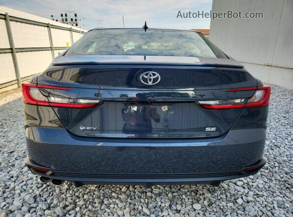 4T1DAACK3SU141542 2025 TOYOTA CAMRY Gray Rear view