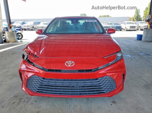 4T1DAACK4SU116729 2025 TOYOTA CAMRY Красный Вид спереди
