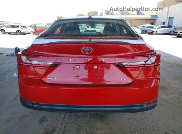 4T1DAACK4SU116729 2025 TOYOTA CAMRY Красный Вид сзади