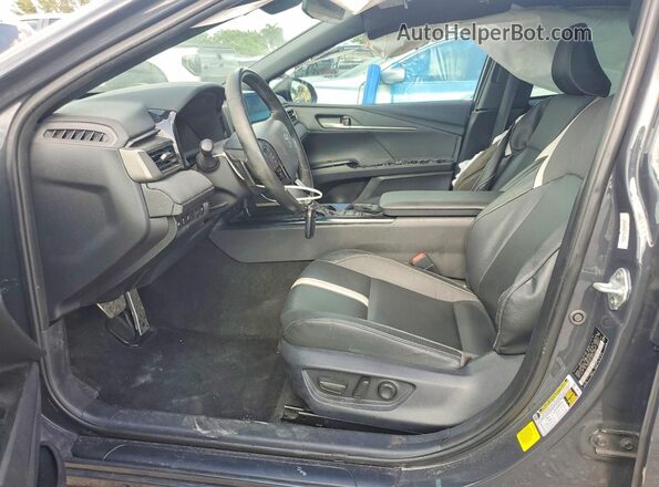4T1DAACK4SU529038 2025 TOYOTA CAMRY Gray წინა სალონის ხედი