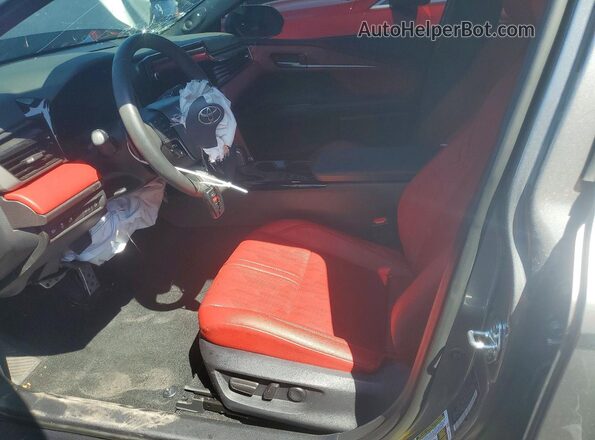 4T1DAACK4SU600772 2025 TOYOTA CAMRY Серый Вид салона спереди